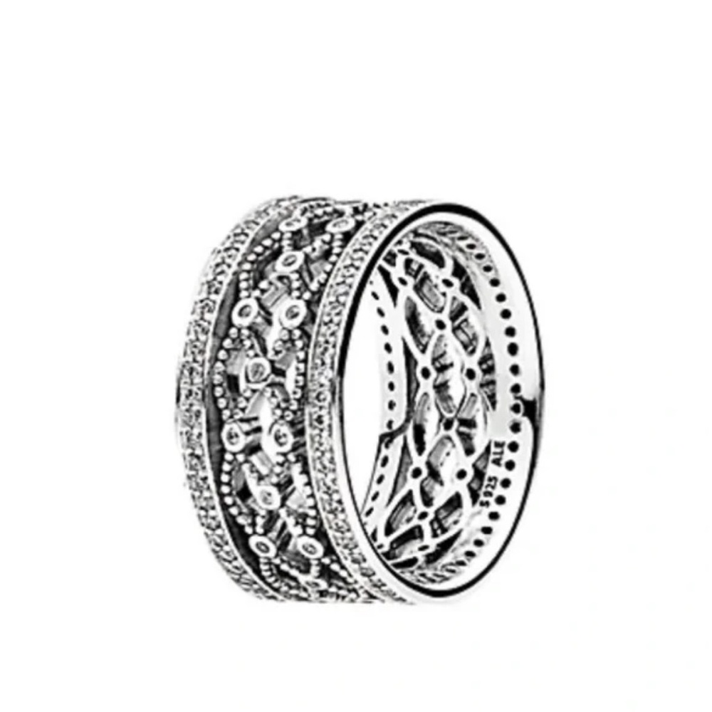 Pandora Lacework ring